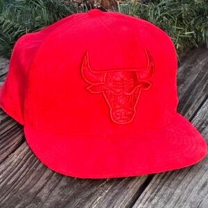 Chicago Bulls Ultra Game Red Suede Snapback